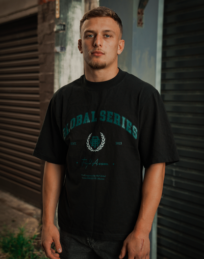 Undefeated Oversized – Black OG